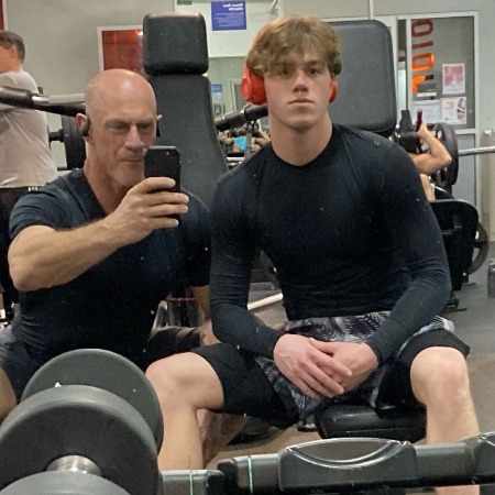 Christopher Meloni and Dante Amadeo Meloni hits the gym together.
